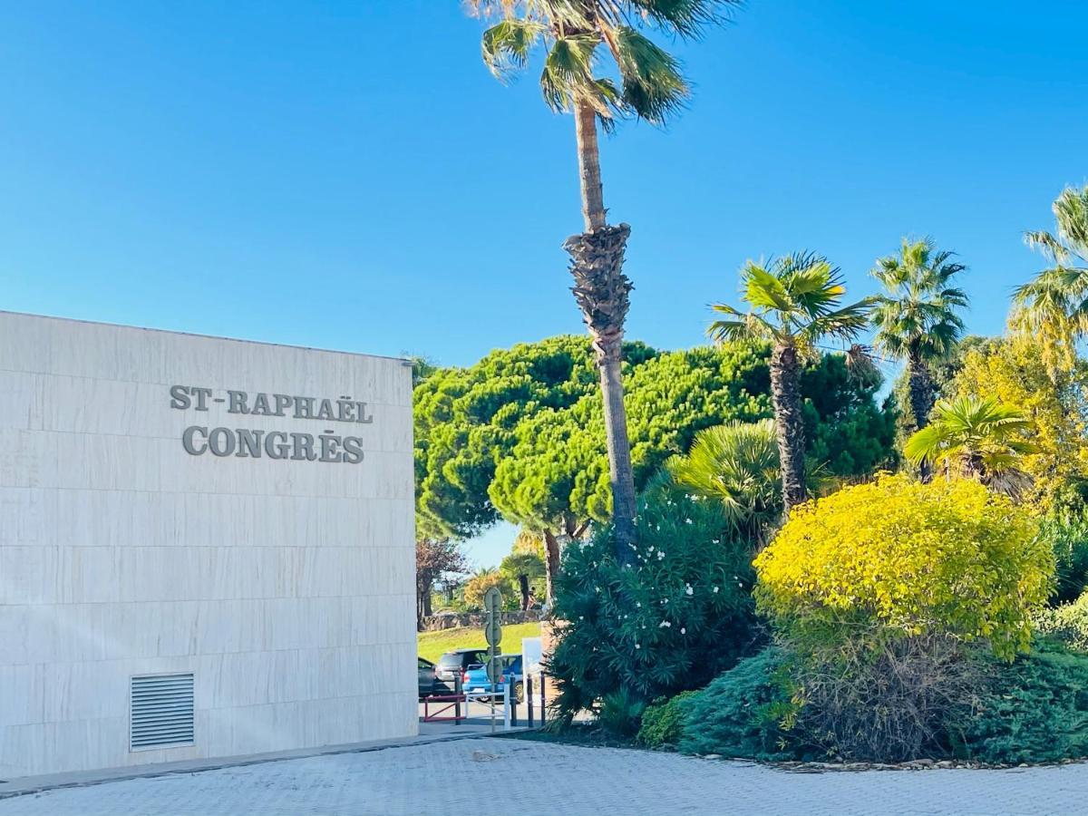 Tres Bel Appartement Face Au Port Santa -Piscine Saint-Raphaël 외부 사진