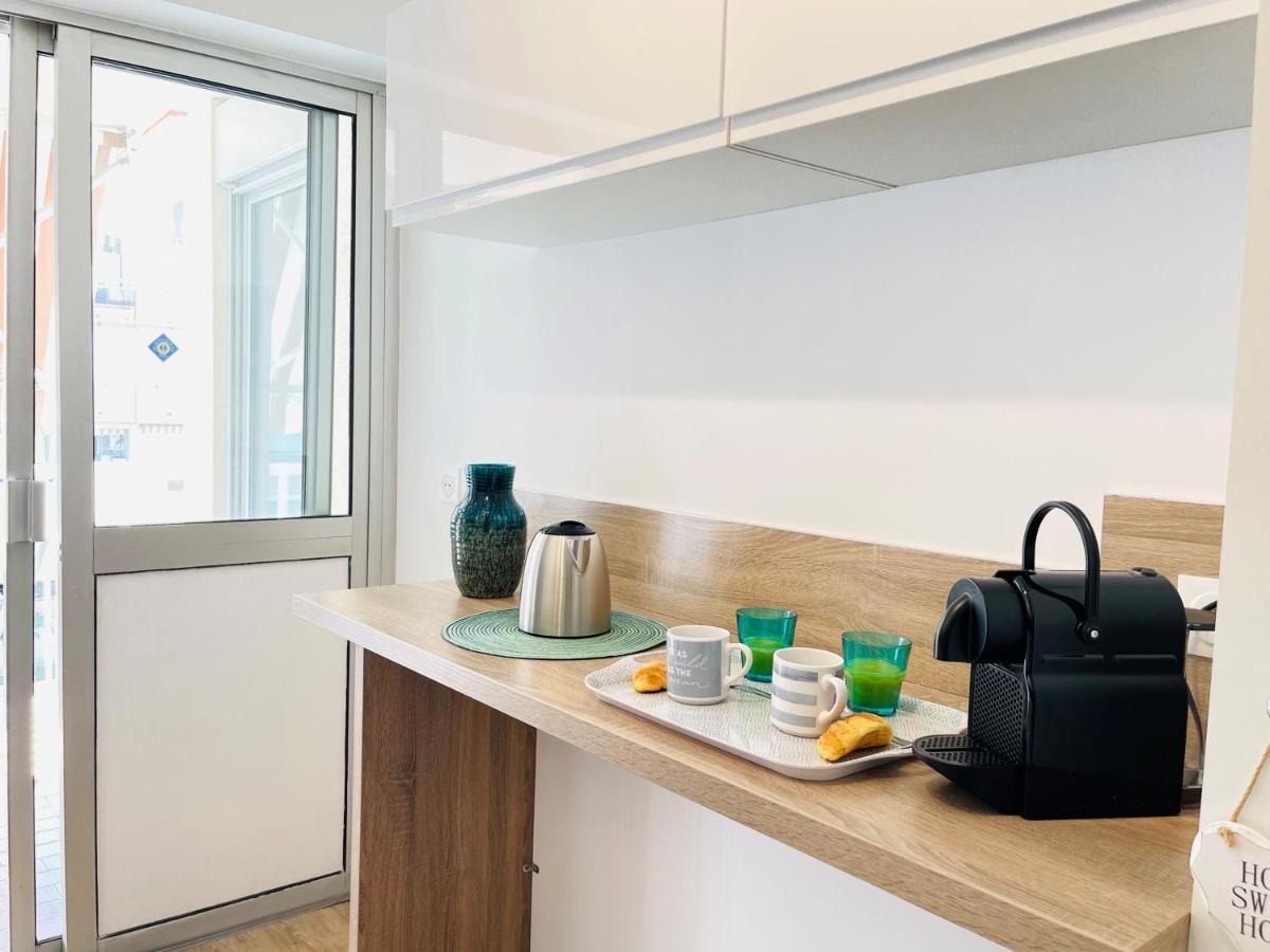 Tres Bel Appartement Face Au Port Santa -Piscine Saint-Raphaël 외부 사진